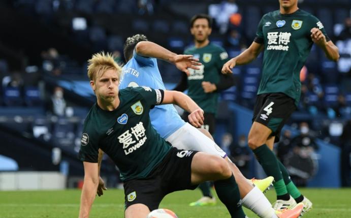 Burnley-Kapitän Mee fand klare Worte gegen die "Fans"