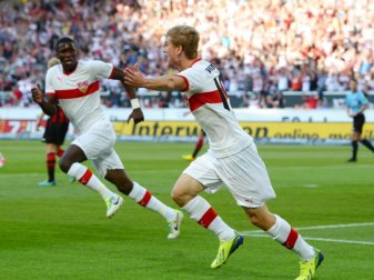 Früher beim VfB Stuttgart, bald beim FC Chelsea Teamkollegen: Timo Werner (r) und Antonio Rüdiger. Foto: picture alliance / dpa Früher beim VfB Stuttgart, bald beim FC Chelsea Teamkollegen: Timo Werner (r) und Antonio Rüdiger. Foto: picture alliance / dpa