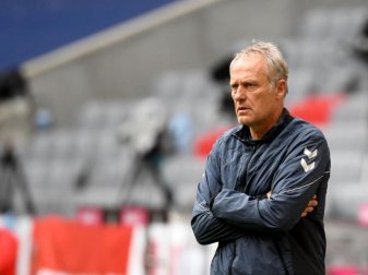 Muss zum Saisonabschluss mit Freiburg gegen Schalke ran: SC-Coach Christian Streich. Foto: Sven Hoppe/dpa-Pool/dpa Muss zum Saisonabschluss mit Freiburg gegen Schalke ran: SC-Coach Christian Streich. Foto: Sven Hoppe/dpa-Pool/dpa