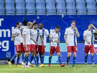 Zurück ins Oberhaus oder noch ein Jahr 2. Liga: Wohin führt der Weg vom HSV?. Foto: Axel Heimken/dpa