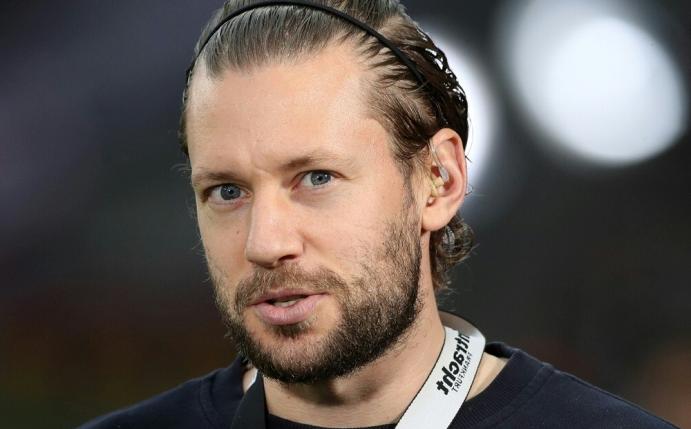 Russ erhält Anschlussvertrag bei Eintracht Frankfurt