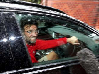 Holte mit dem FC Liverpool nach 30 Jahren wieder den Meistertitel: Jürgen Klopp. Foto: Peter Byrne/PA Wire/dpa Holte mit dem FC Liverpool nach 30 Jahren wieder den Meistertitel: Jürgen Klopp. Foto: Peter Byrne/PA Wire/dpa