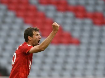 Mit 22 Vorlagen stellte Müller den Bundesliga-Rekord ein Mit 22 Vorlagen stellte Müller den Bundesliga-Rekord ein