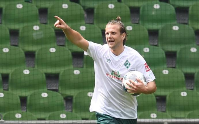 Ist Union Berlin für die Schützenhilfe im Abstiegskampf dankbar: Werders Niclas Füllkrug jubelt nach seinem Tor zum 3:0 gegen Köln. Foto: Carmen Jaspersen/dpa
