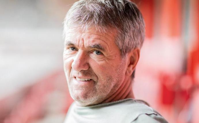 Muss durch den Abstieg von Fortuna Düsseldorf auf Geld verzichten: Friedhelm Funkel, im Januar beurlaubter Trainer des Clubs. Foto: Rolf Vennenbernd/dpa