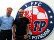 Ex-Herthaner Sofian Chahed (r.) wird Trainer bei Turbine