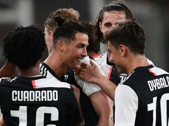 Ronaldo (M.) trug sich in die Torschützenliste ein Ronaldo (M.) trug sich in die Torschützenliste ein