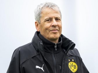 Trainer Lucien Favre stellte beim BVB einen Punkterekord auf. Foto: David Inderlied/dpa