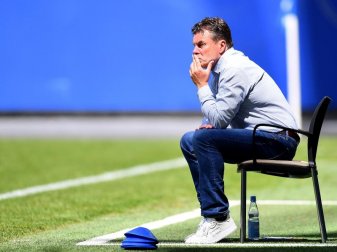 Dieter Hecking muss beim Hamburger SV wohl gehen. Foto: Stuart Franklin/Getty Images Europe/Pool/dpa Dieter Hecking muss beim Hamburger SV wohl gehen. Foto: Stuart Franklin/Getty Images Europe/Pool/dpa