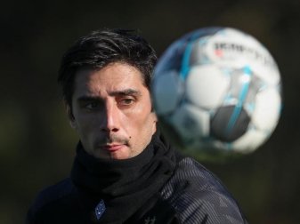 Lars Stindl will mit Gladbach weiter oben mitspielen. Foto: Friso Gentsch/dpa