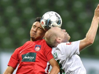Im Relegationsspiel zwischen dem 1. FC Heidenheim und Werder Bremen wird es hart zur Sache gehen. Foto: Martin Meissner/AP POOL/dpa Im Relegationsspiel zwischen dem 1. FC Heidenheim und Werder Bremen wird es hart zur Sache gehen. Foto: Martin Meissner/AP POOL/dpa