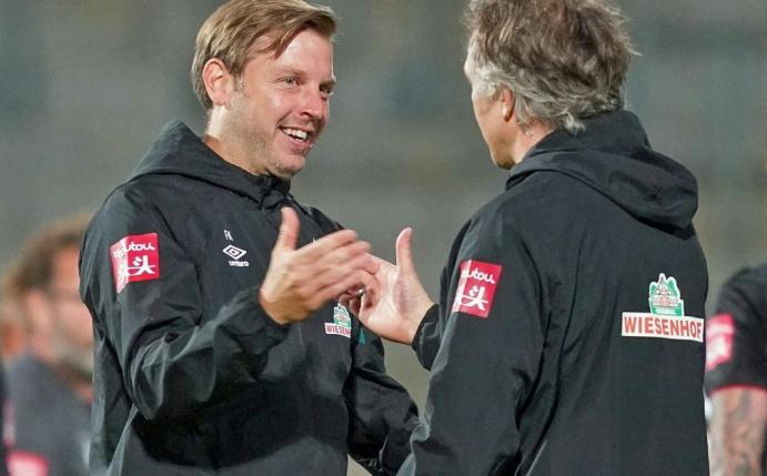 Erleichtert: Florian Kohfeldt (l.) und Frank Baumann