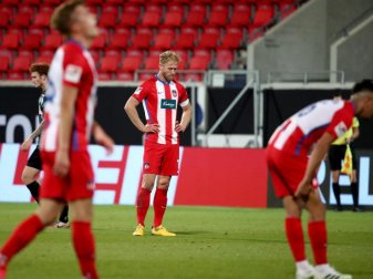 Nach dem verpassten Aufstieg droht beim 1. FC Heidenheim ein personeller Aderlass. Foto: Tom Weller/dpa Nach dem verpassten Aufstieg droht beim 1. FC Heidenheim ein personeller Aderlass. Foto: Tom Weller/dpa