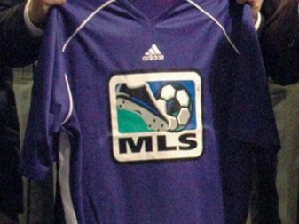 Das Logo der US-Fußball-Profiliga MLS (Major League Soccer). Foto: DB DFL Deutsche Fußball Liga Gm/DFL_Deutsche_Fußball_Liga_GmbH/dpa Das Logo der US-Fußball-Profiliga MLS (Major League Soccer). Foto: DB DFL Deutsche Fußball Liga Gm/DFL_Deutsche_Fußball_Liga_GmbH/dpa