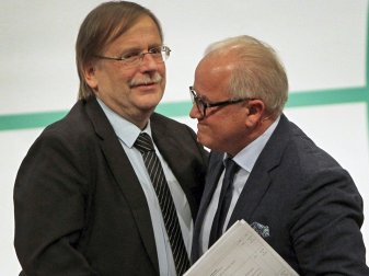 Rainer Koch und Fritz Keller wenden sich an die Amateure Rainer Koch und Fritz Keller wenden sich an die Amateure