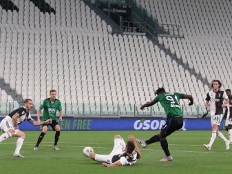 Die Serie A will künftig wieder vor Zuschauern spielen. Foto: Jonathan Moscrop/CSM via ZUMA Wire/dpa Die Serie A will künftig wieder vor Zuschauern spielen. Foto: Jonathan Moscrop/CSM via ZUMA Wire/dpa