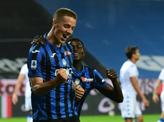 Mario Pasalic erzielt einen Dreierpack Mario Pasalic erzielt einen Dreierpack