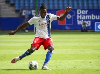 Steht in Verdacht unrichtige Angaben zu seiner Identität gemacht zu haben: Bakery Jatta. Foto: Christian Charisius/dpa Steht in Verdacht unrichtige Angaben zu seiner Identität gemacht zu haben: Bakery Jatta. Foto: Christian Charisius/dpa