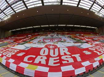 Liverpools Meisterzeremonie auf "The Kop"