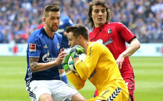 Schwolow könnte demnächst für Schalke auflaufen 