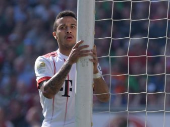 Könnte den FC Bayern München verlassen und nach England gehen: Thiago. Foto: Peter Steffen/dpa Könnte den FC Bayern München verlassen und nach England gehen: Thiago. Foto: Peter Steffen/dpa