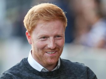 Der FC Nürnberg hat Interesse an einer Verpflichtung von Osnabrücks Sportdirektor: Benjamin Schmedes. Foto: Friso Gentsch/dpa Der FC Nürnberg hat Interesse an einer Verpflichtung von Osnabrücks Sportdirektor: Benjamin Schmedes. Foto: Friso Gentsch/dpa