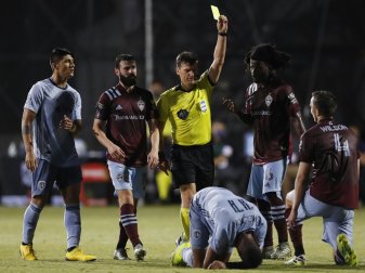 Erst Gelb, dann Rot für Danny Wilson Erst Gelb, dann Rot für Danny Wilson