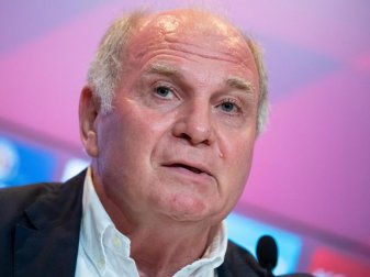 «Der Fußball gehört allen», sagt Uli Hoeneß, Bayern Münchens Ehrenpräsident. Foto: Sven Hoppe/dpa «Der Fußball gehört allen», sagt Uli Hoeneß, Bayern Münchens Ehrenpräsident. Foto: Sven Hoppe/dpa