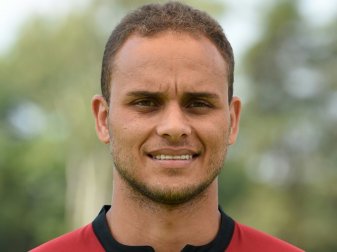 Ewerton kam letzte Saison lediglich auf fünf Einsätze Ewerton kam letzte Saison lediglich auf fünf Einsätze