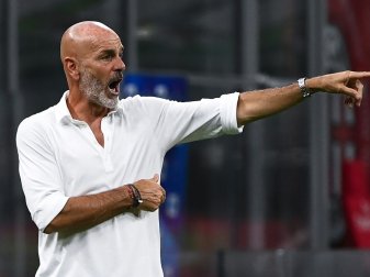 Pioli verlängert bei Milan überraschend seinen Vertrag Pioli verlängert bei Milan überraschend seinen Vertrag