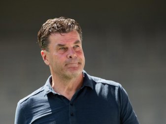 Soll neuer Sportvorstand beim 1. FC Nürnberg werden: Dieter Hecking. Foto: Tom Weller/dpa Soll neuer Sportvorstand beim 1. FC Nürnberg werden: Dieter Hecking. Foto: Tom Weller/dpa