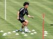 Auch Neuzugang Leroy Sané war beim Kleingruppentraining des FC Bayern München dabei. Foto: Matthias Balk/dpa