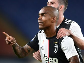Douglas Costa fällt mindestens zwei Wochen aus Douglas Costa fällt mindestens zwei Wochen aus
