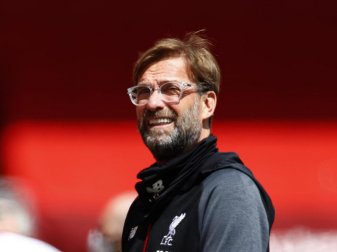 Fühlt sich vorerst sehr wohl beim FC Liverpool: Trainer Jürgen Klopp. Foto: Cath Ivill/Pool Reuters/AP/dpa Fühlt sich vorerst sehr wohl beim FC Liverpool: Trainer Jürgen Klopp. Foto: Cath Ivill/Pool Reuters/AP/dpa