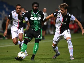 Jeremie Boga (m.) wird laut Medien von Dortmund umworben Jeremie Boga (m.) wird laut Medien von Dortmund umworben