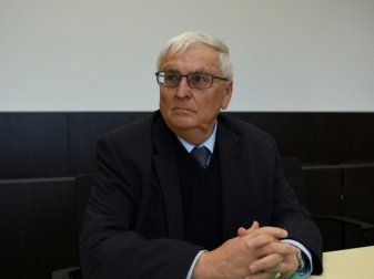 Zwanziger fordert Konsequenzen für FIFA-Boss Infantino Zwanziger fordert Konsequenzen für FIFA-Boss Infantino