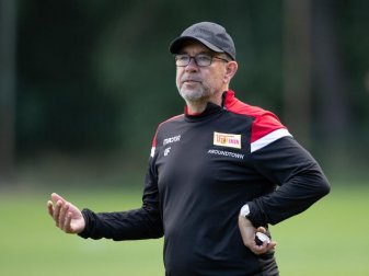 Startet mit Union Berlin mit Tests und Untersuchungen in die neue Saison: Trainer Urs Fischer. Foto: Soeren Stache/dpa Startet mit Union Berlin mit Tests und Untersuchungen in die neue Saison: Trainer Urs Fischer. Foto: Soeren Stache/dpa