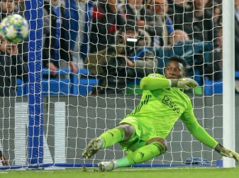 Andre Onanas Vertrag bei Ajax läuft noch bis 2021 Andre Onanas Vertrag bei Ajax läuft noch bis 2021