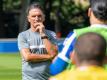 Hat mit Hertha das Training wieder aufgenommen: Coach Bruno Labbadia. Foto: Andreas Gora/dpa