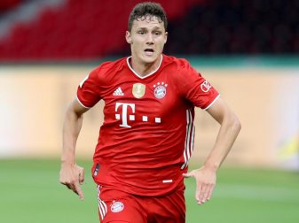 Fällt verletzt aus: Bayern-Verteidiger Benjamin Pavard. Foto: Alexander Hassenstein/Getty Images Europe/Pool/dpa Fällt verletzt aus: Bayern-Verteidiger Benjamin Pavard. Foto: Alexander Hassenstein/Getty Images Europe/Pool/dpa