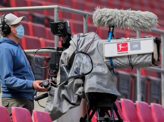 In der Kritik: Die Vergabe der TV-Rechte durch die DFL. Foto: Rolf Vennenbernd/dpa