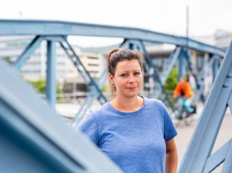 Sprecherin des Fan-Bündnisses «Unsere Kurve»: Helen Breit. Foto: Philipp von Ditfurth/dpa Sprecherin des Fan-Bündnisses «Unsere Kurve»: Helen Breit. Foto: Philipp von Ditfurth/dpa