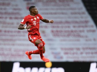 Lob vom Vorstandschef der Bayern für David Alaba: «Spielt auf dem Niveau von Bechenbauer.». Foto: Annegret Hilse/Reuters/POOL/dpa Lob vom Vorstandschef der Bayern für David Alaba: «Spielt auf dem Niveau von Bechenbauer.». Foto: Annegret Hilse/Reuters/POOL/dpa