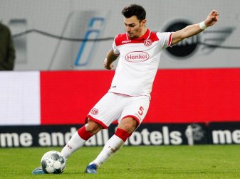 Wird Fortuna Düsseldorf offenbar verlassen: Kaan Ayhan. Foto: Roland Weihrauch/dpa Wird Fortuna Düsseldorf offenbar verlassen: Kaan Ayhan. Foto: Roland Weihrauch/dpa