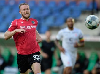 Wechselt zu Union Berlin: Cedric Teuchert. Foto: Swen Pförtner/dpa Wechselt zu Union Berlin: Cedric Teuchert. Foto: Swen Pförtner/dpa