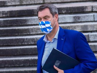 Kann sich Fußball mit Fans noch nicht wirklich vorstellen: Bayerns Ministerpräsident Markus Söder. Foto: Peter Kneffel/dpa/POOL/dpa
