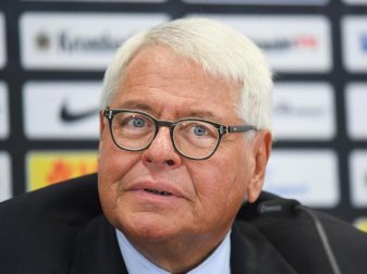Kann sich einen Investor bei Eintracht Frankfurt nur schwer vorstellen: Aufsichtsratchef Wolfgang Steubing. Foto: picture alliance / dpa Kann sich einen Investor bei Eintracht Frankfurt nur schwer vorstellen: Aufsichtsratchef Wolfgang Steubing. Foto: picture alliance / dpa