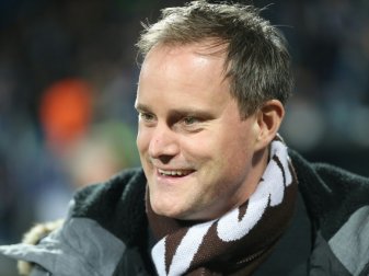 FCSP-Präsident Oke Göttlich sorgt sich um den Fußball FCSP-Präsident Oke Göttlich sorgt sich um den Fußball