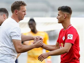 Tom Krauß (r.) trägt bald das Trikot des 1. FC Nürnberg Tom Krauß (r.) trägt bald das Trikot des 1. FC Nürnberg
