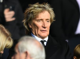 Celtic-Fan Rod Stewart stärkt den Rangers den Rücken Celtic-Fan Rod Stewart stärkt den Rangers den Rücken